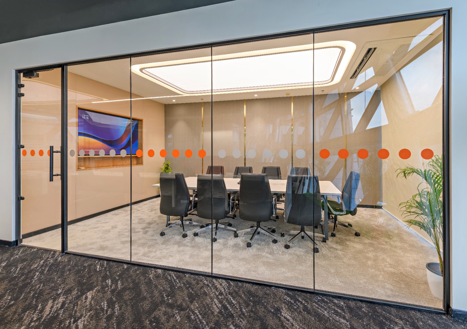 Incrade Office, BKC